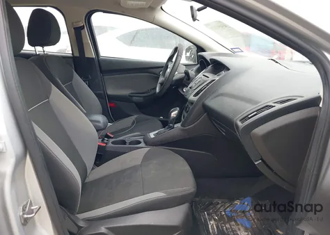 2013 Ford Focus Se z USA, uszkodzony, nr VIN 1FADP3K25DL356015